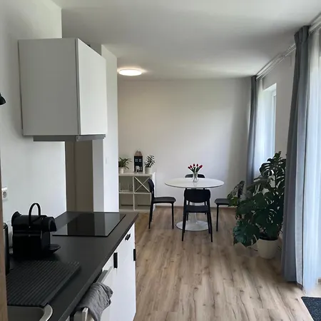 Apartman Erudito Kralovsky Vrsek Jihlava Exterior photo